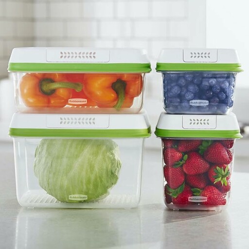 Rubbermaid FreshWorks produce storage containers with lids